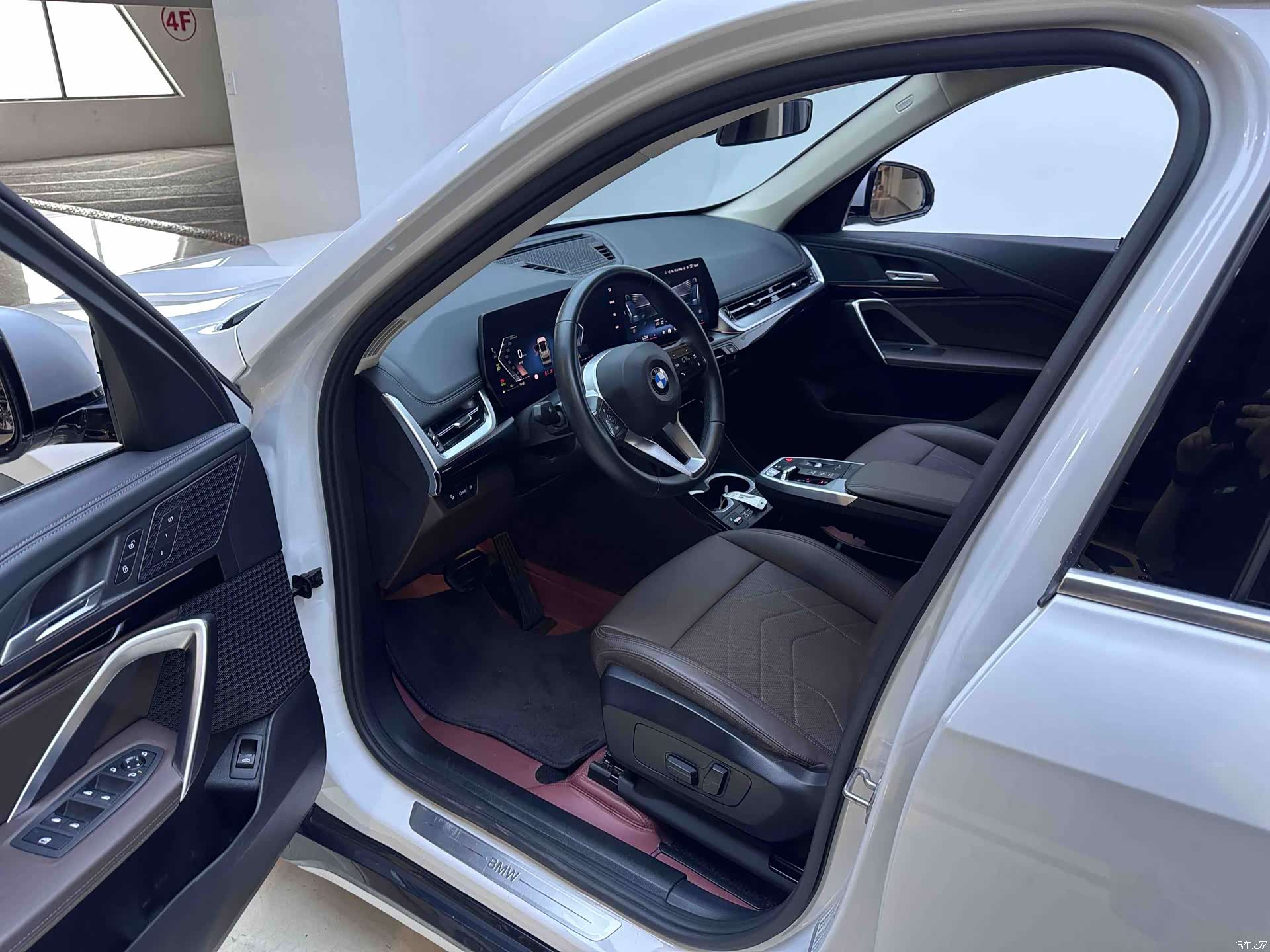 BMW X1, 2023 9