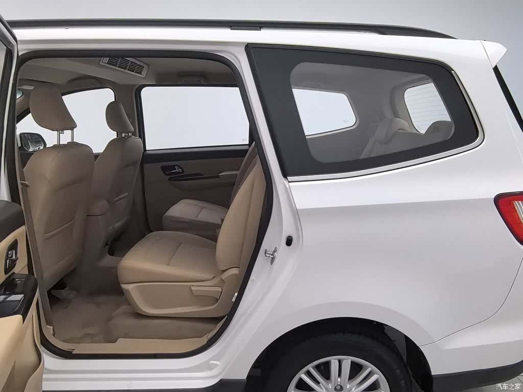 Wuling Hongguang, 2016 15
