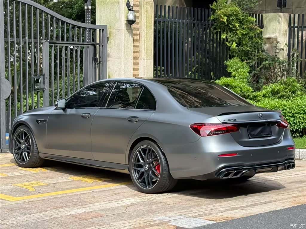 Mercedes-Benz E-Class, 2021 6