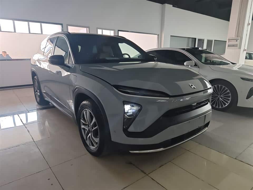 NIO ES6