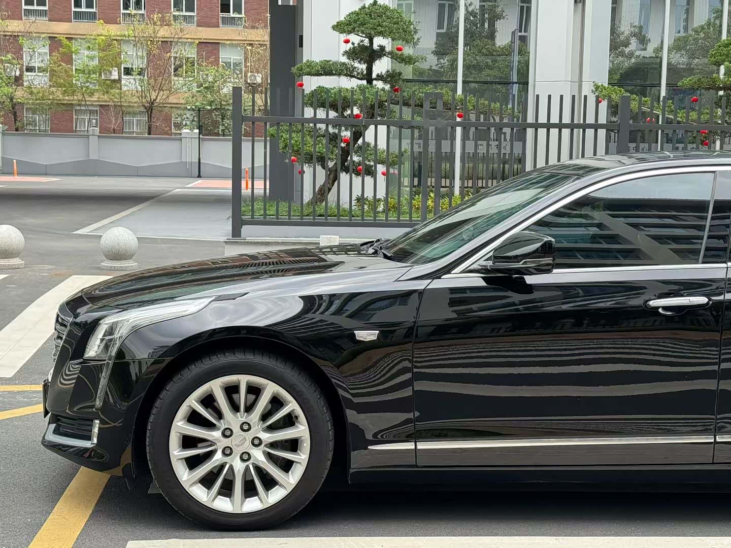 Cadillac CT6, 2016 4