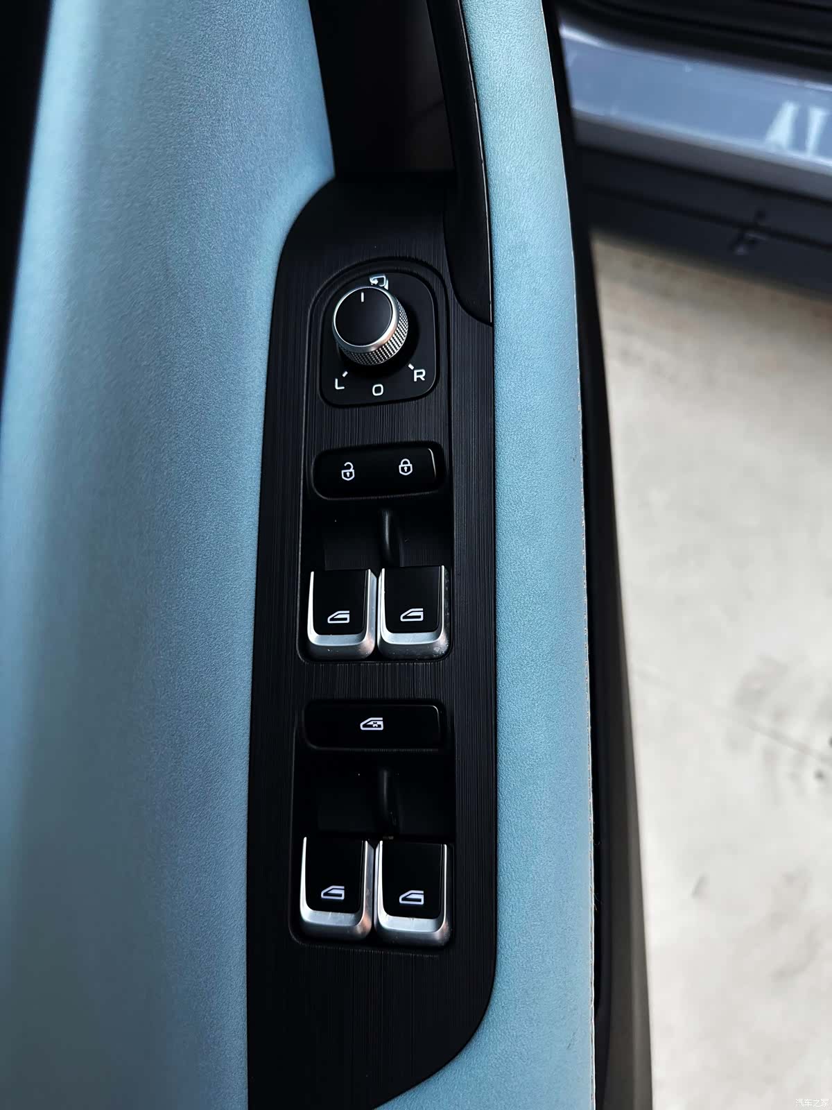 Geely Emgrand, 2023 12
