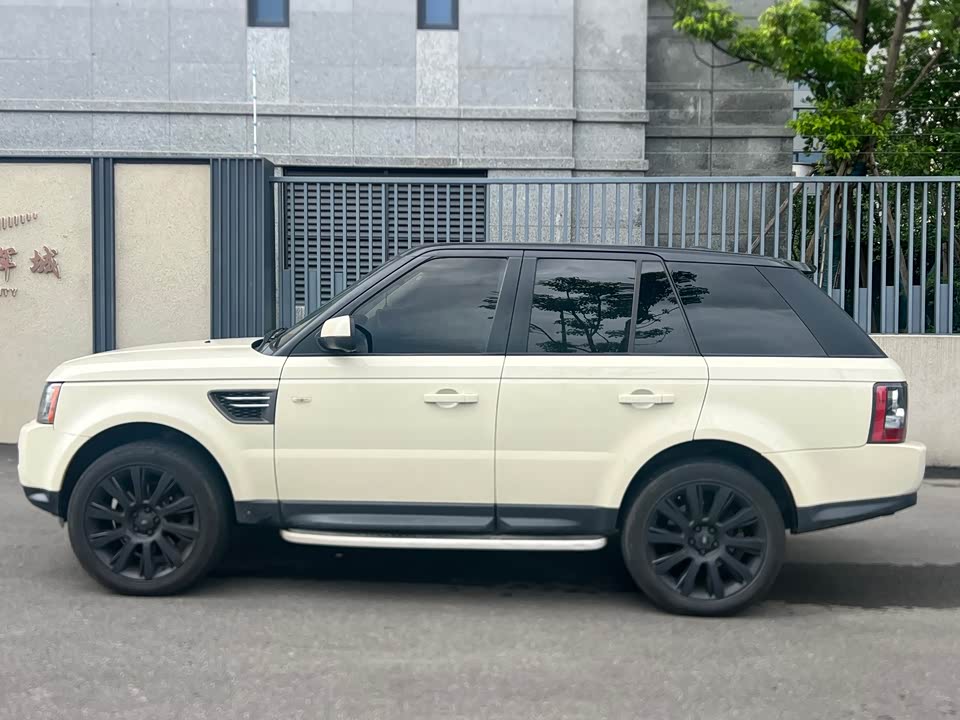 Land Rover Range Rover Sport Land Rover Range Rover Sport