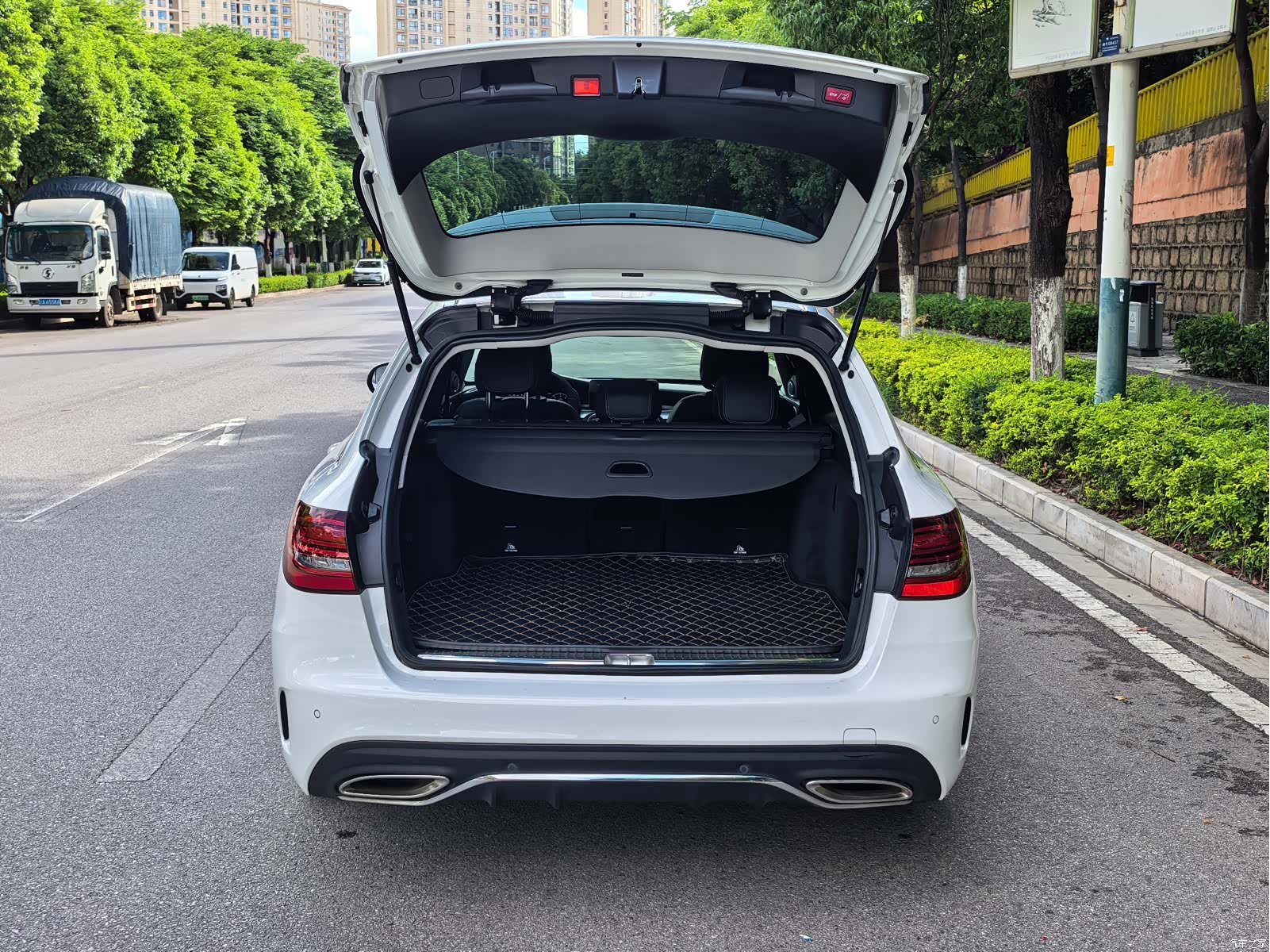 Mercedes-Benz C-Class, 2019 8