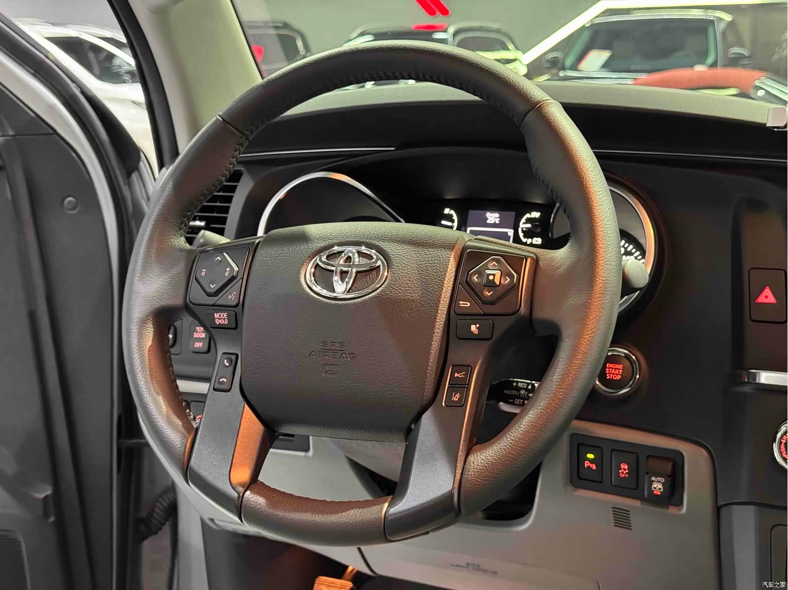 Toyota Sequoia, 2024 12