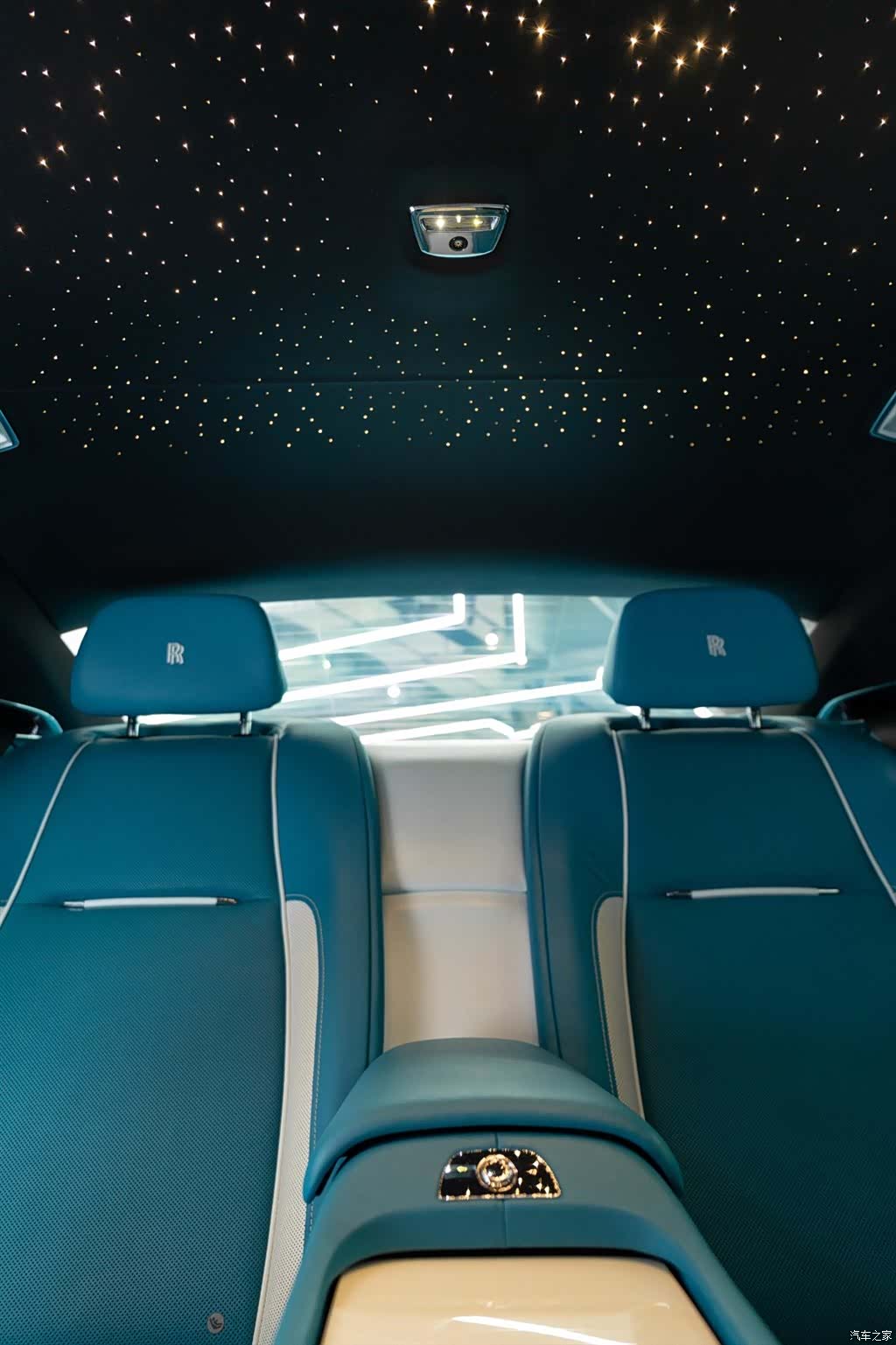 Rolls-Royce Wraith, 2021 12