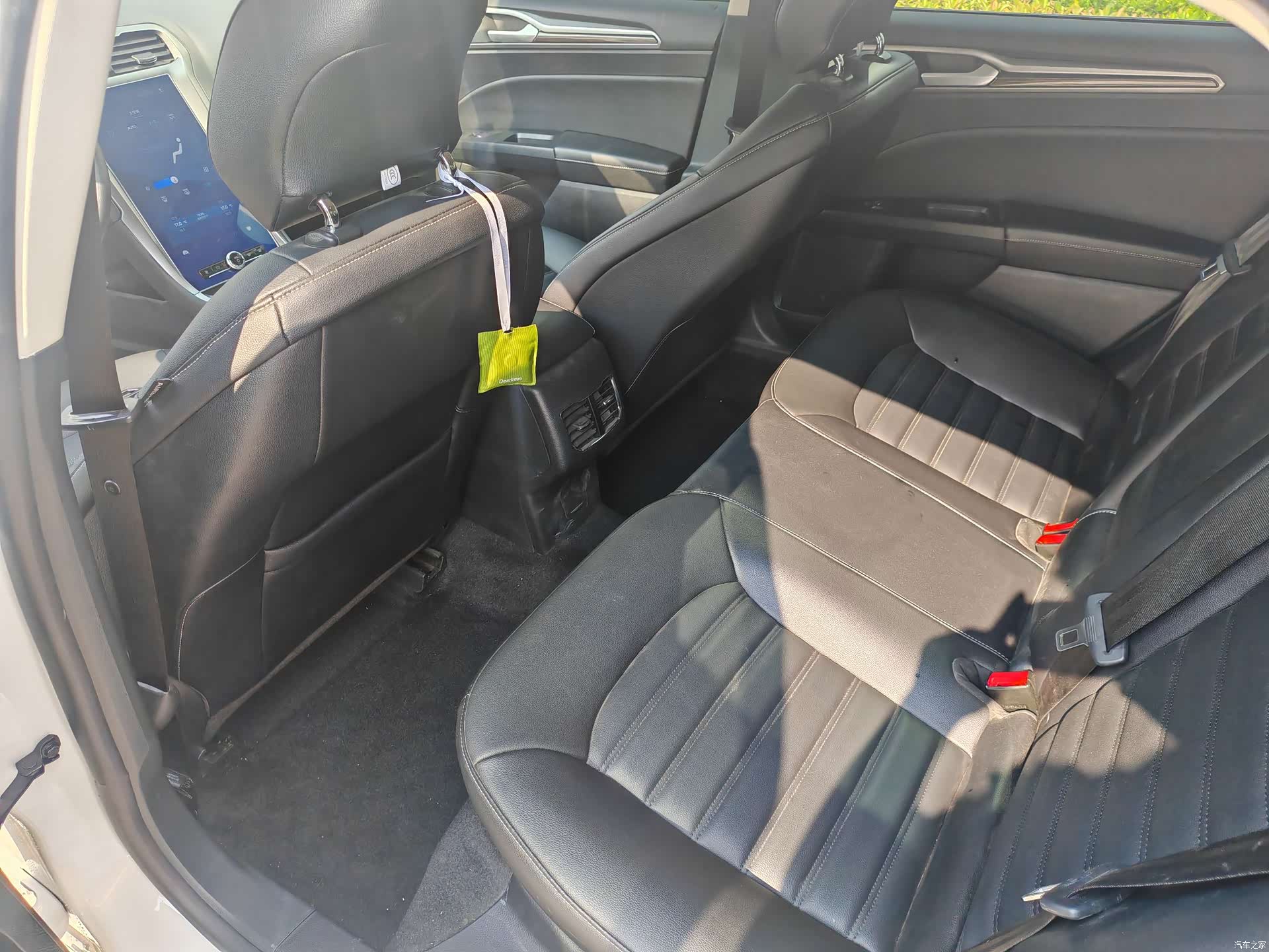 Ford Mondeo, 2021 8