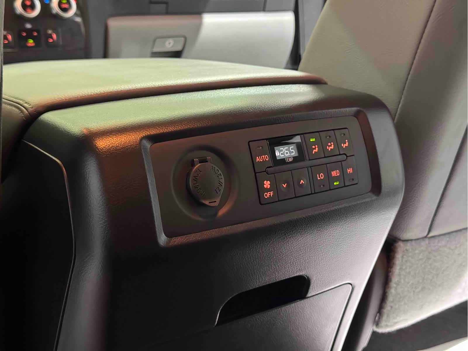 Toyota Sequoia, 2024 15