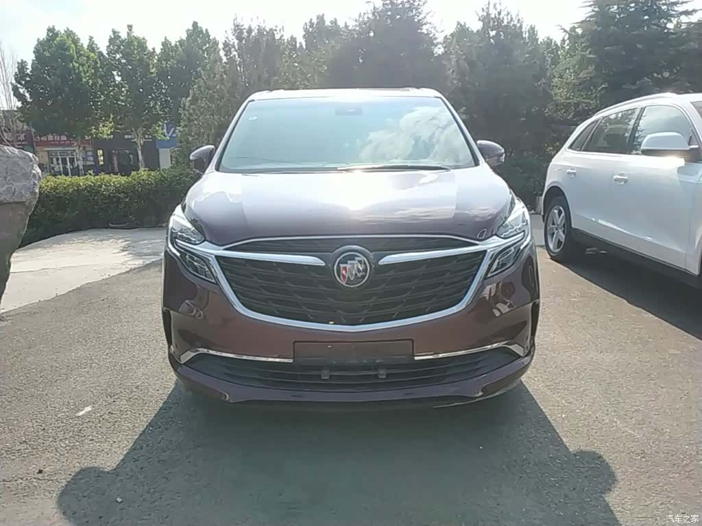Buick GL8, 2022 3