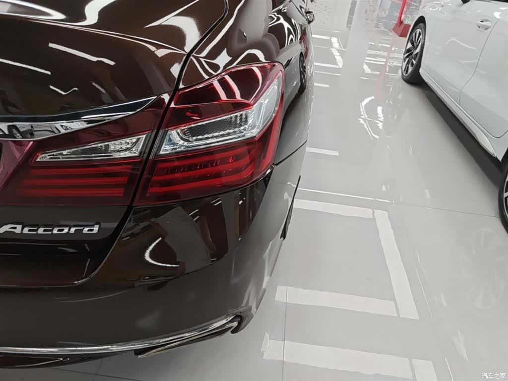 Honda Accord, 2017 8