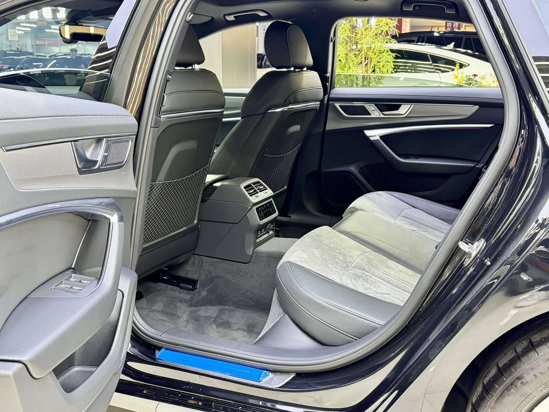 Audi A6L, 2023 7