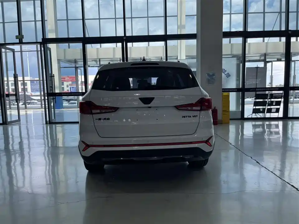 Jetta VS7