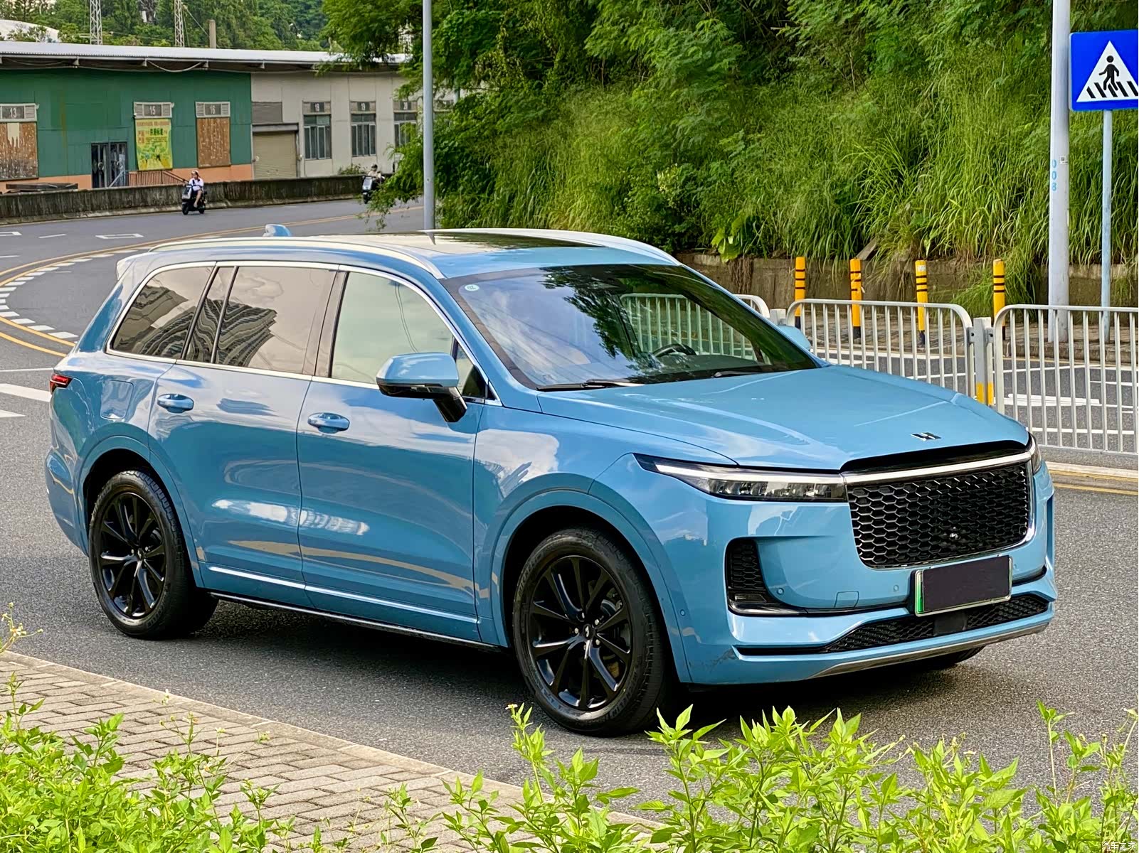 Li Auto ONE, 2022 3