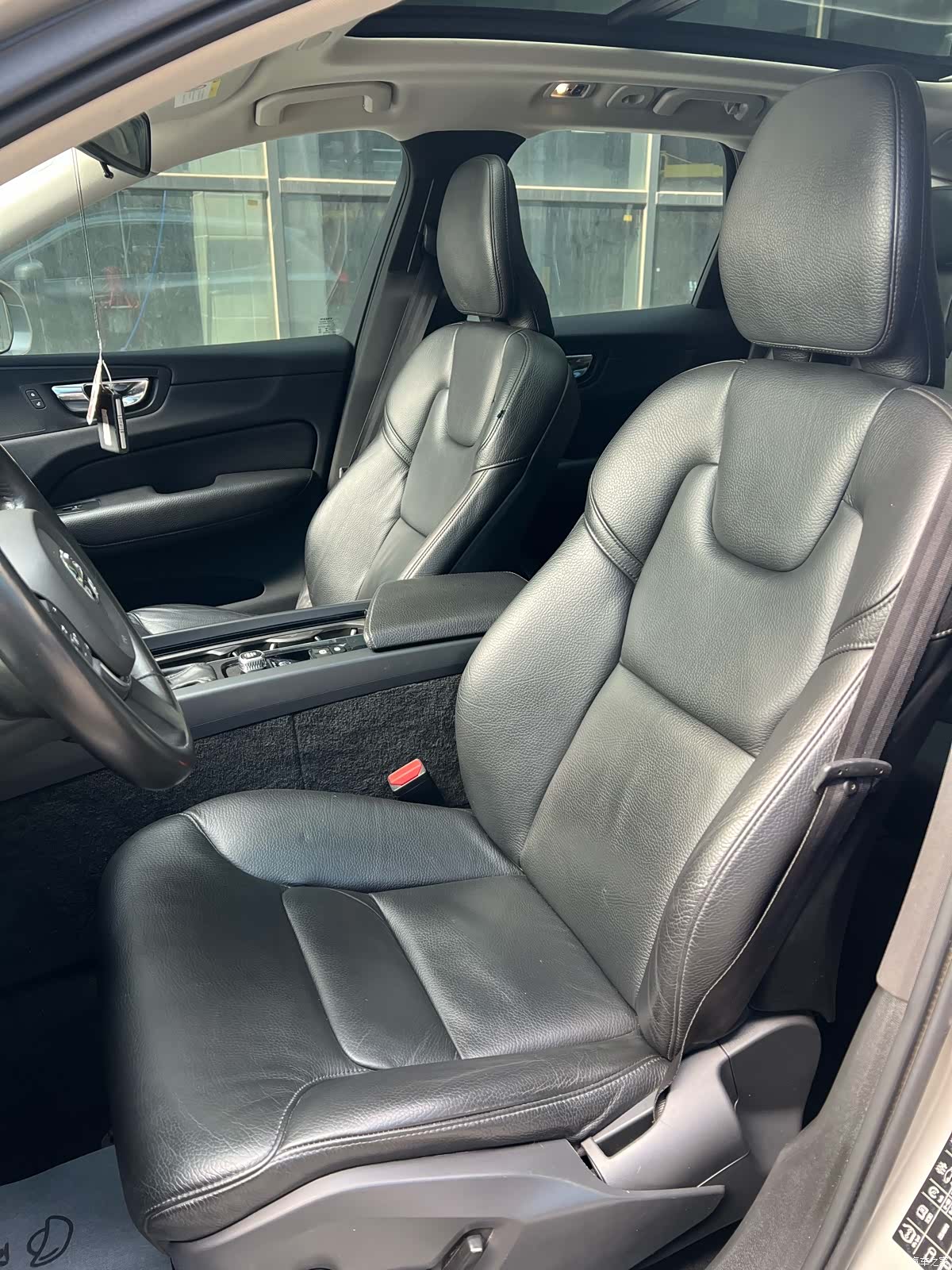 Volvo XC60, 2019 7