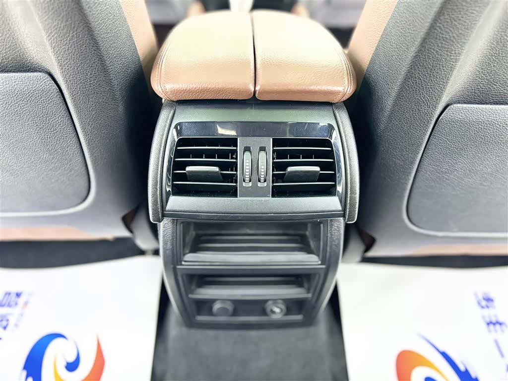 BMW X6, 2015 21