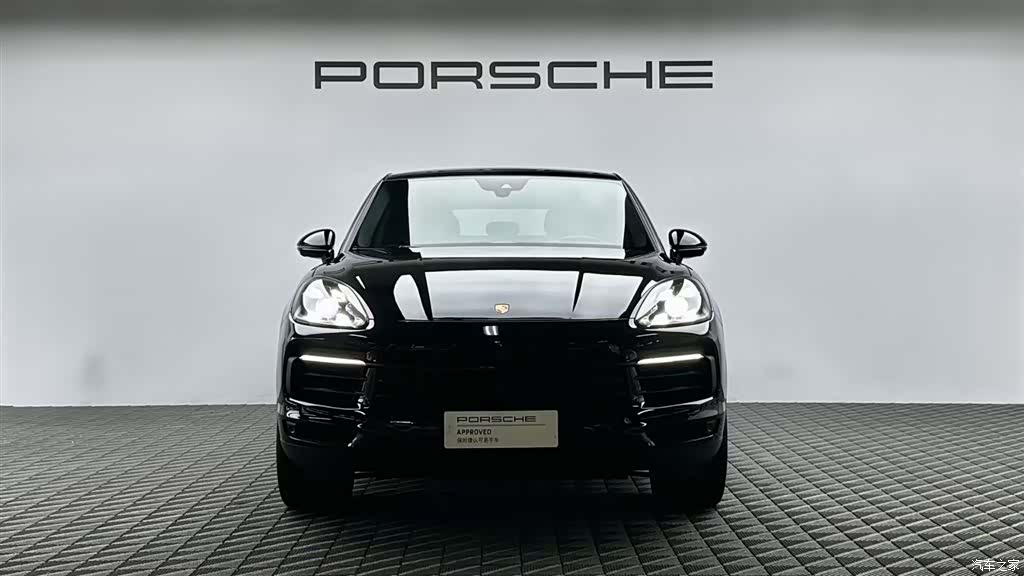 Porsche Cayenne, 2022 2