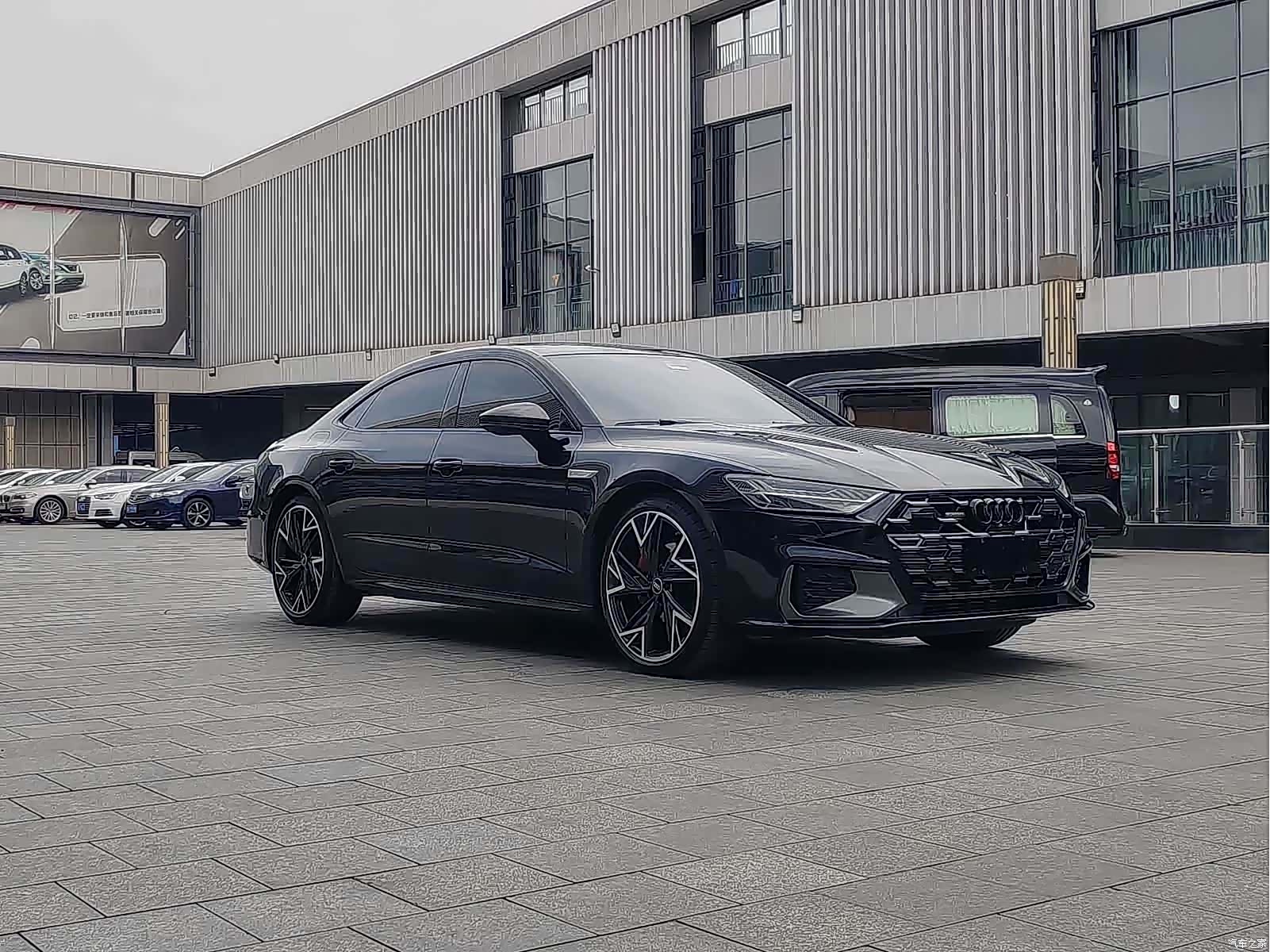 Audi A7L, 2025 3