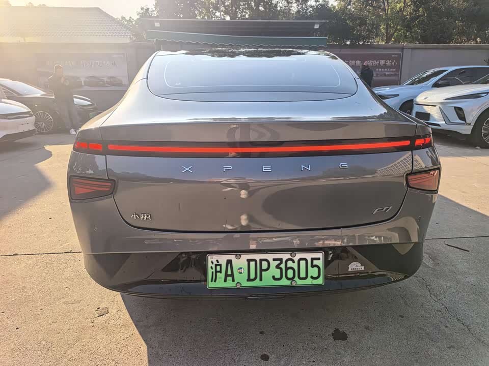 XPENG P7