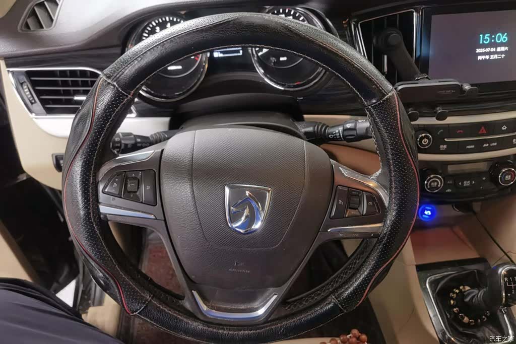 Wuling 730, 2017 15