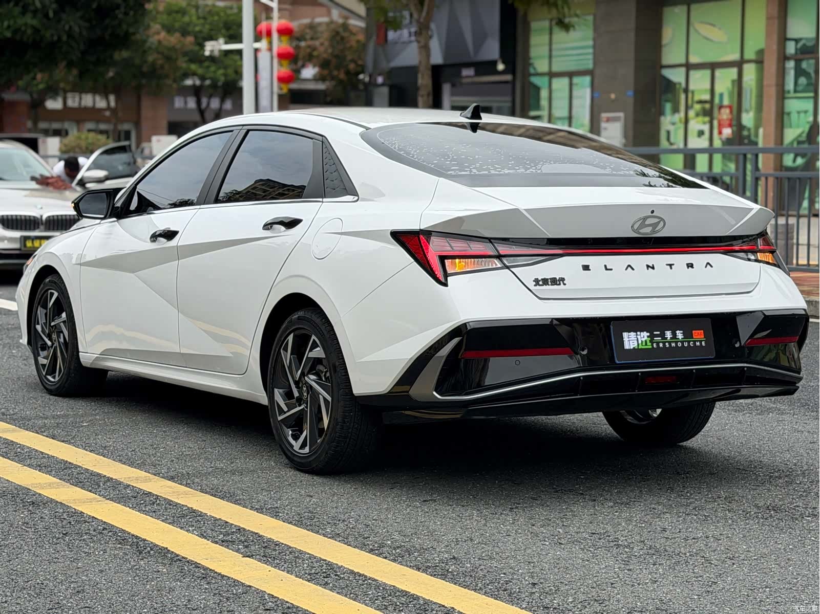 Hyundai Elantra, 2023 17