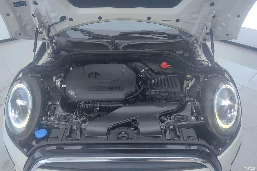 Mini Cooper, 2022 10