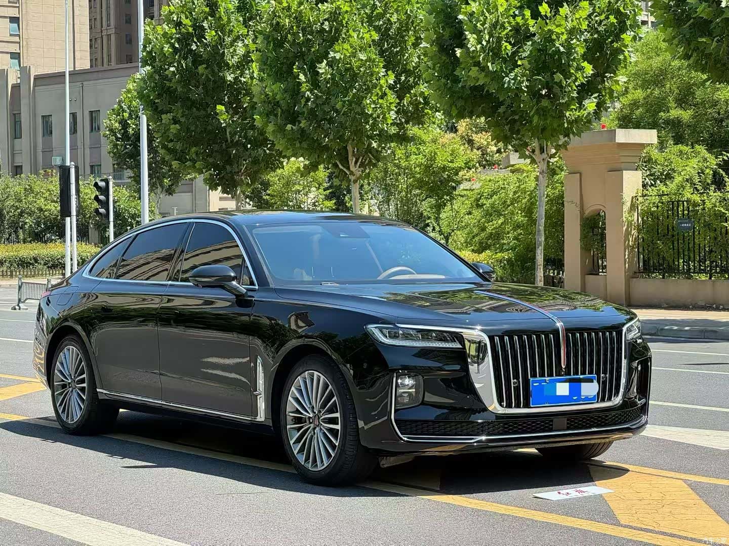 Hongqi H9, 2022 3