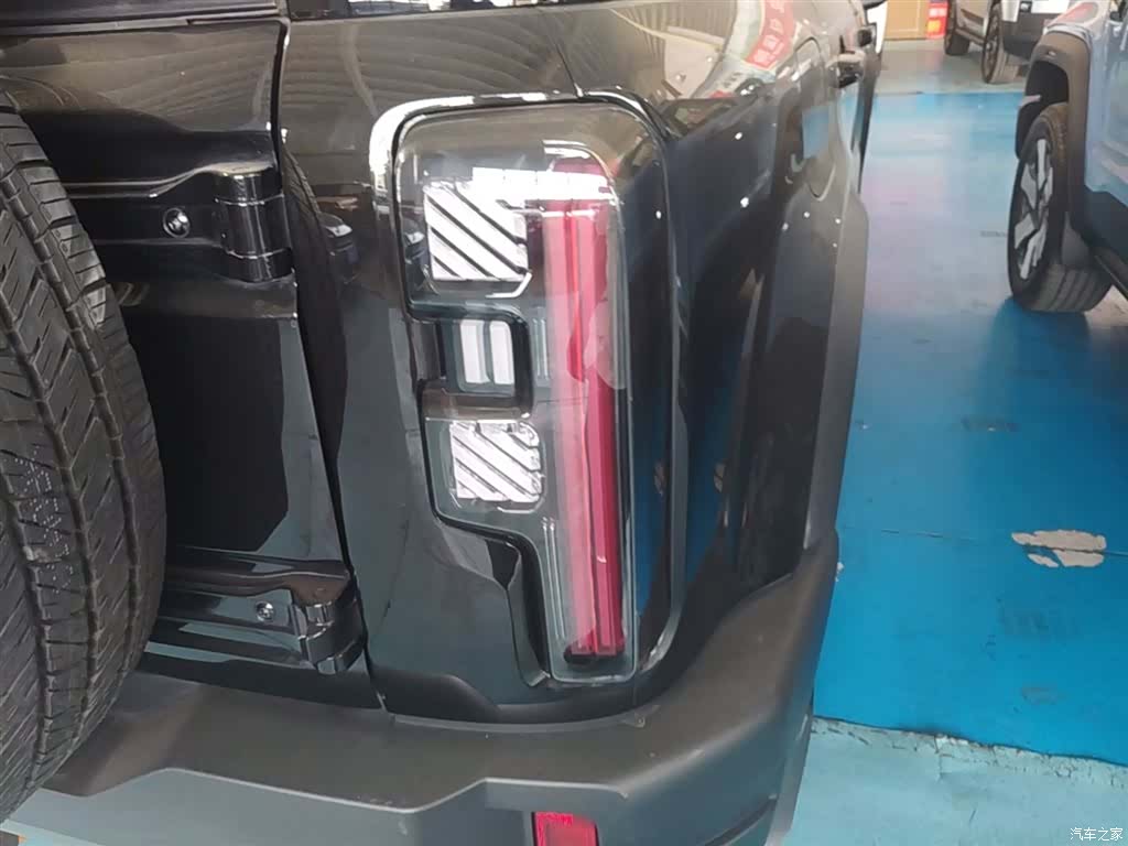 BAIC BJ40, 2025 8