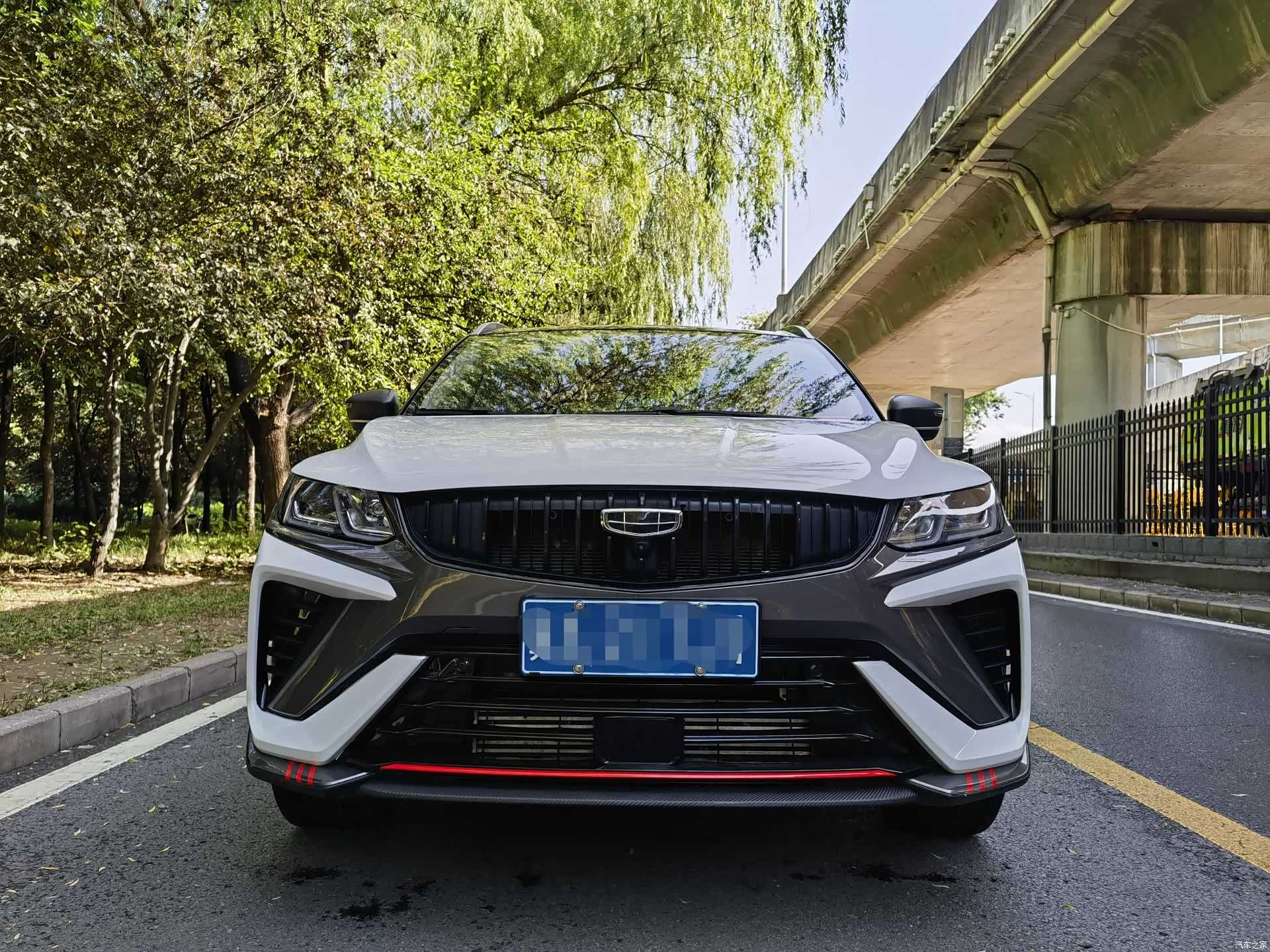 Geely Coolray, 2023 2