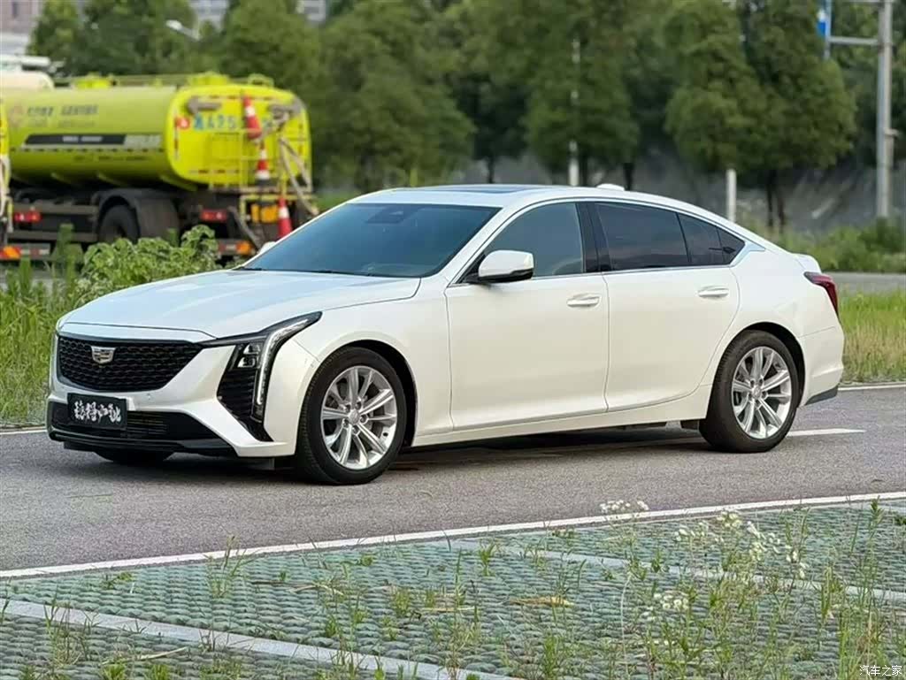 Cadillac CT5, 2024 1
