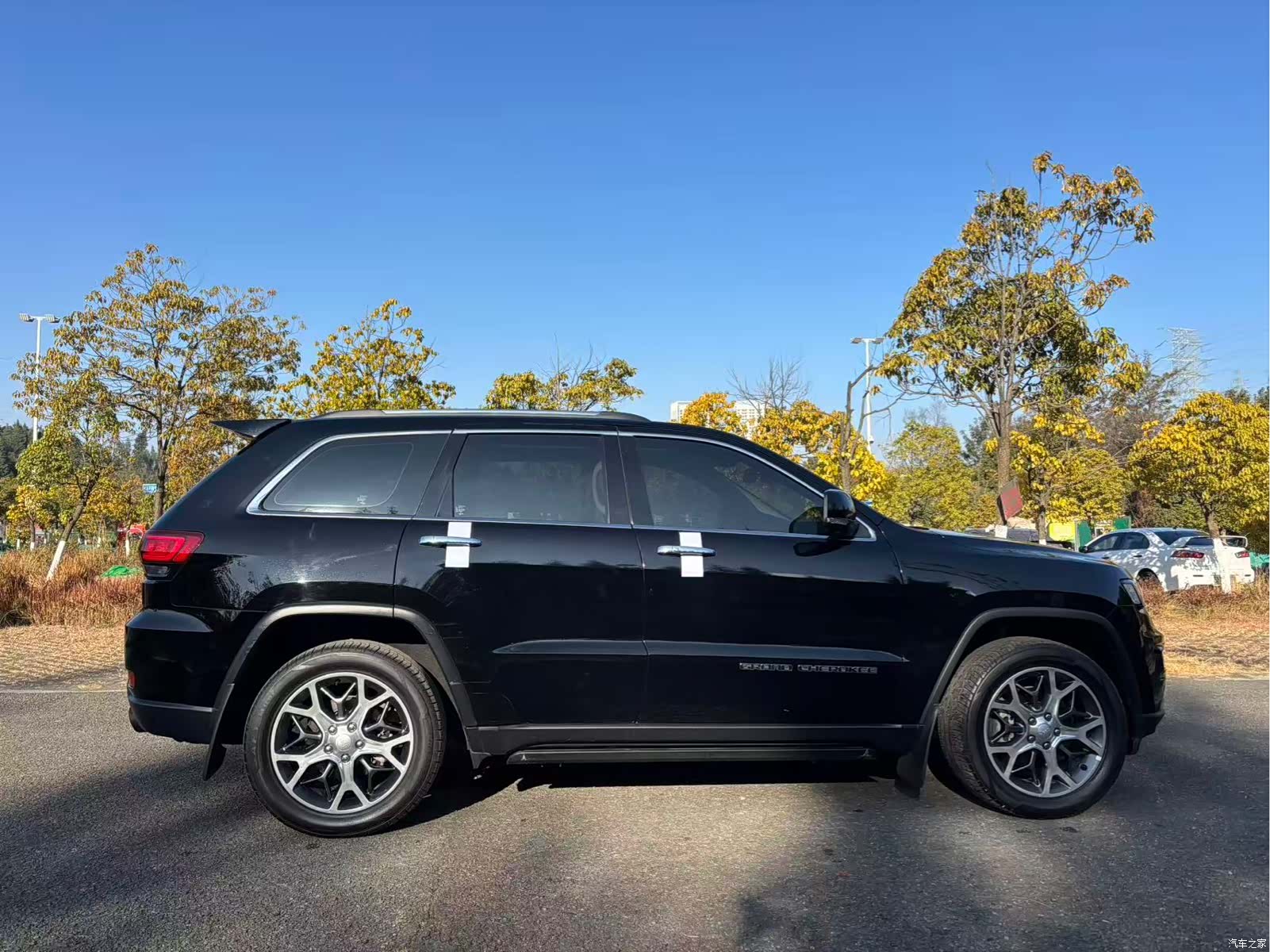 Jeep Grand Cherokee, 2022 10