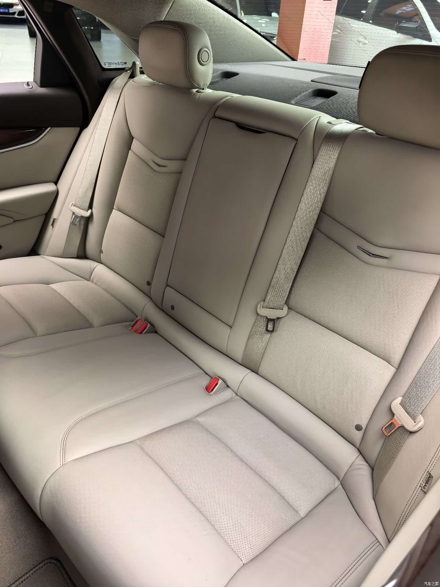 Cadillac XTS, 2017 24