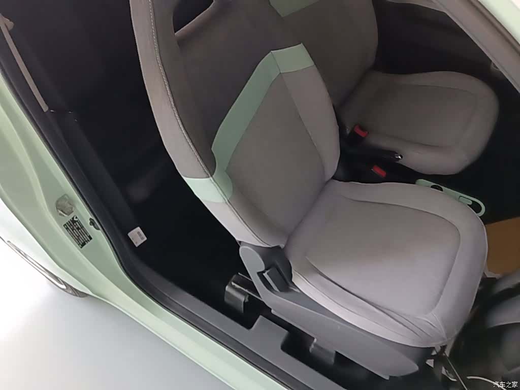 Wuling MINIEV, 2021 25