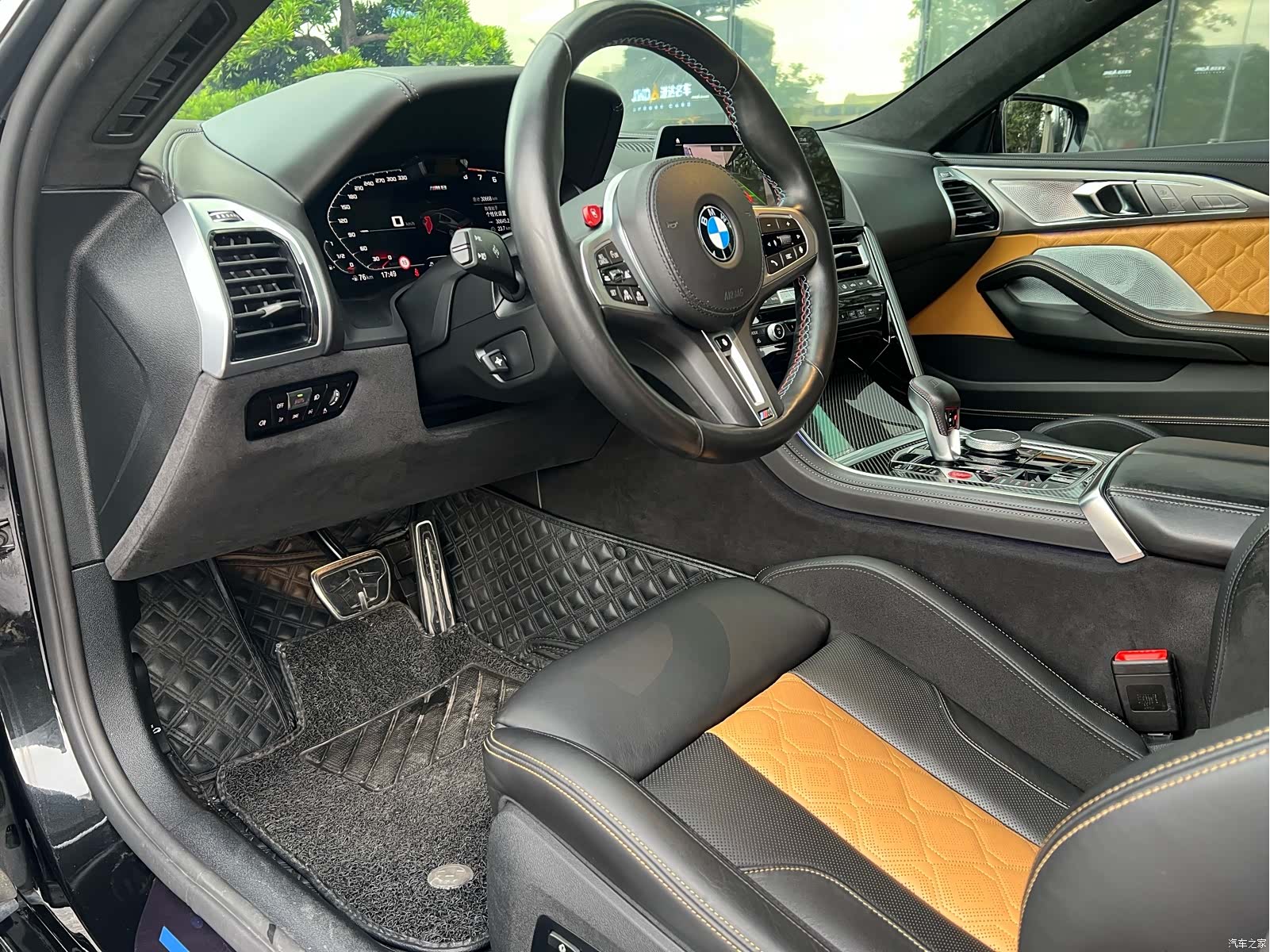 BMW M8, 2021 3