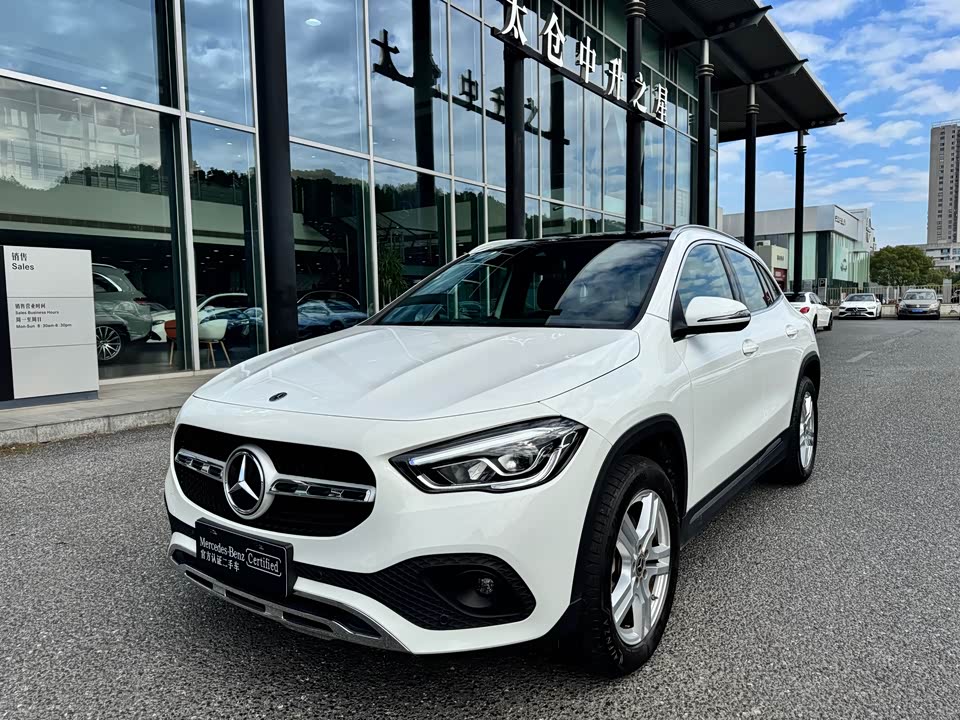 Mercedes-Benz GLA