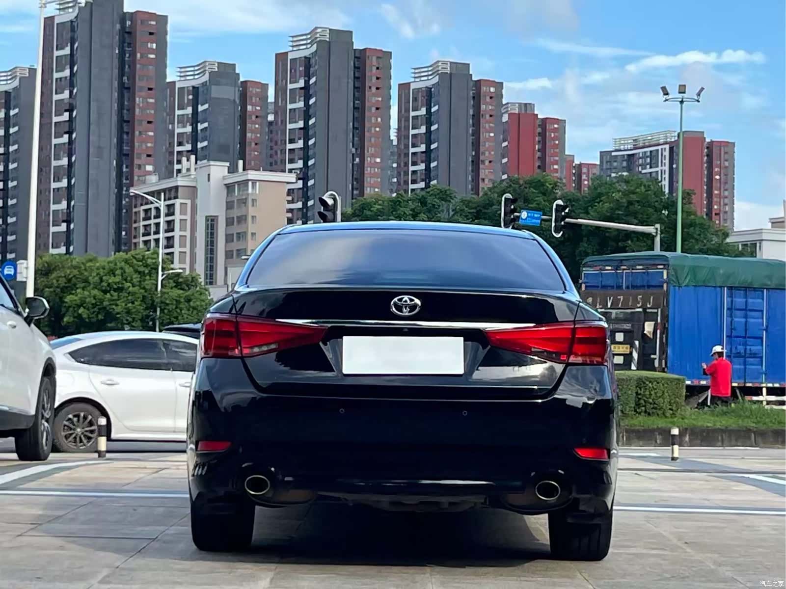 Toyota Crown, 2018 8