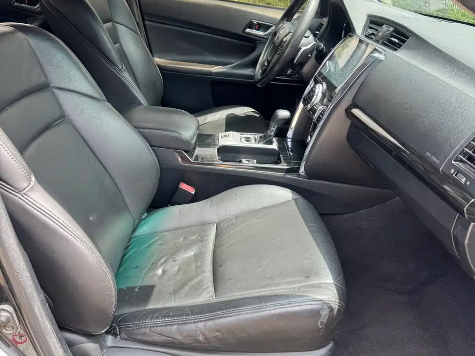 Toyota Reiz Toyota Reiz