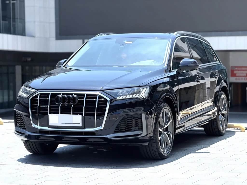 Audi Q7 2021 55 TFSI quattro S line Sport