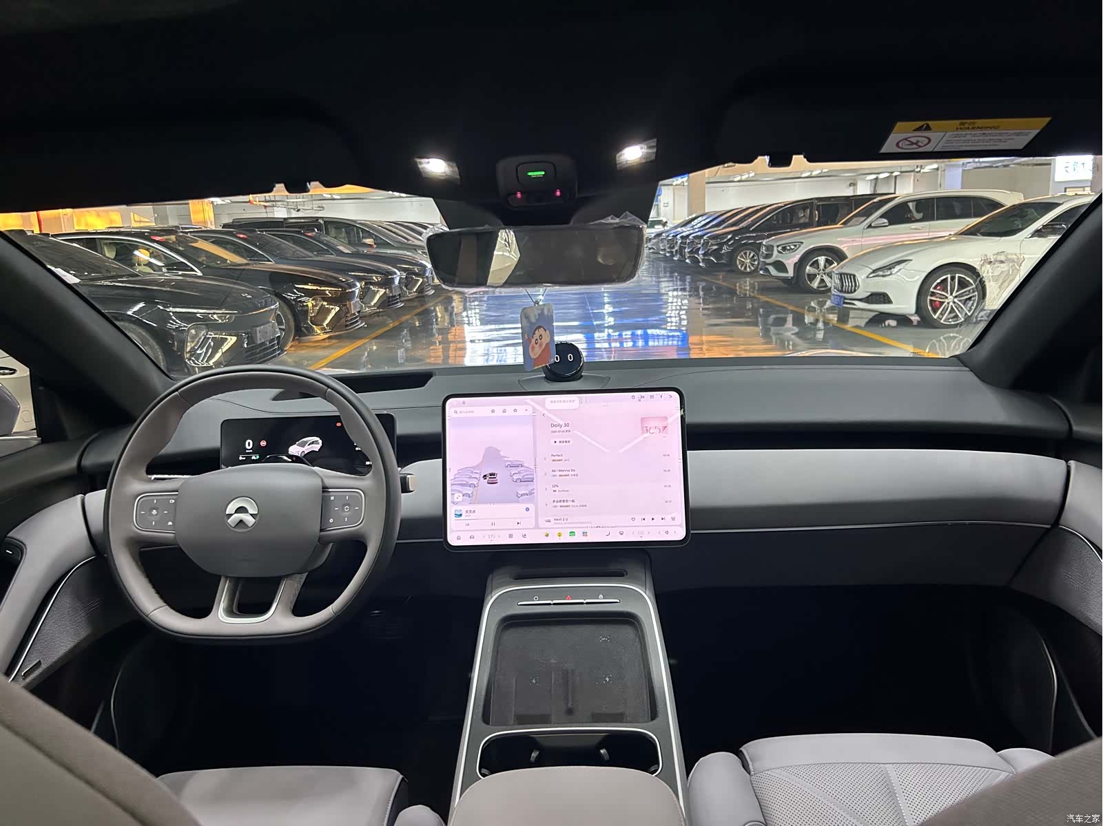 NIO ET5, 2026 все фото