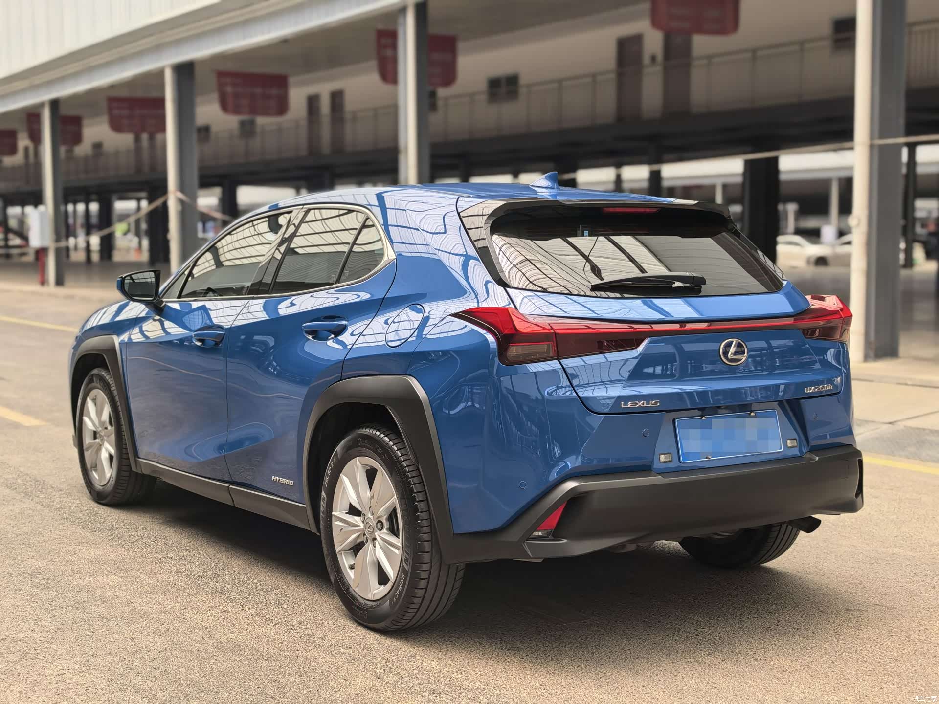 Lexus UX, 2021 11