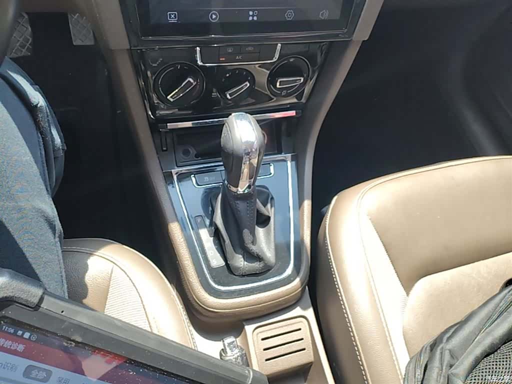 Volkswagen Bora, 2015 14