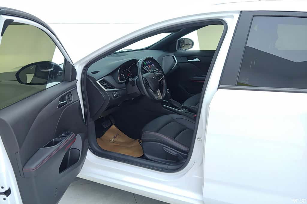 Chevrolet RS, 2022 9