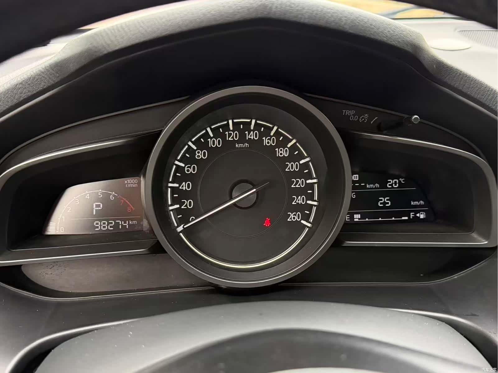 Mazda Mazda3, 2017 12