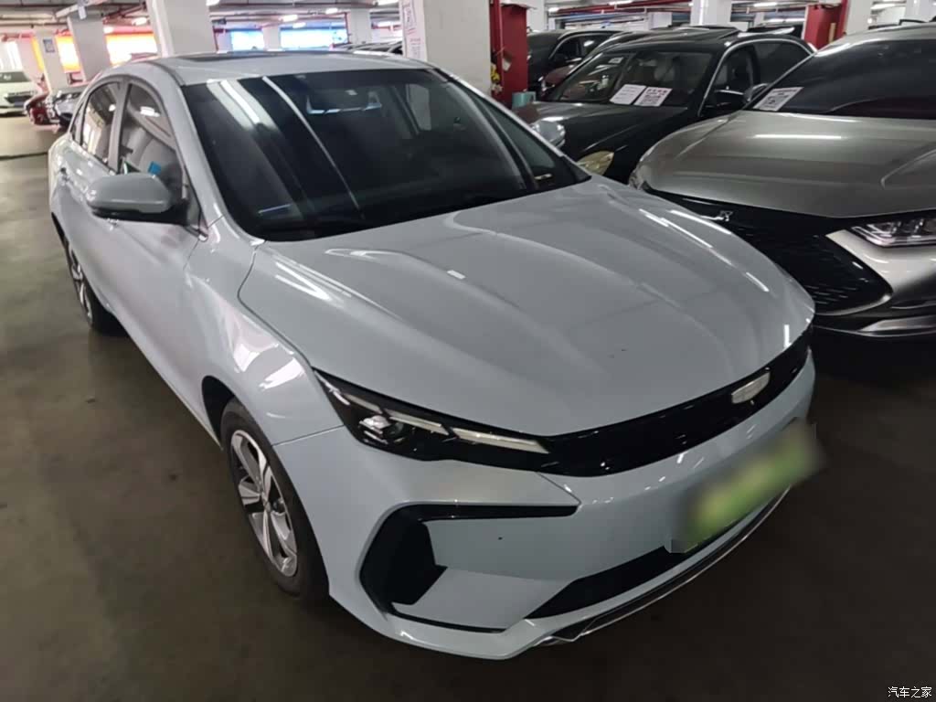 Geely Emgrand, 2023 4