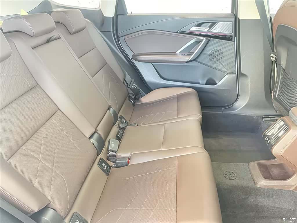 BMW X1, 2023 9