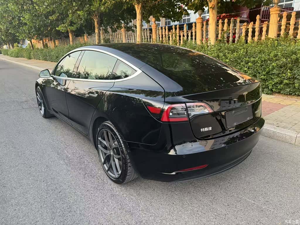 Tesla Model 3, 2020 7