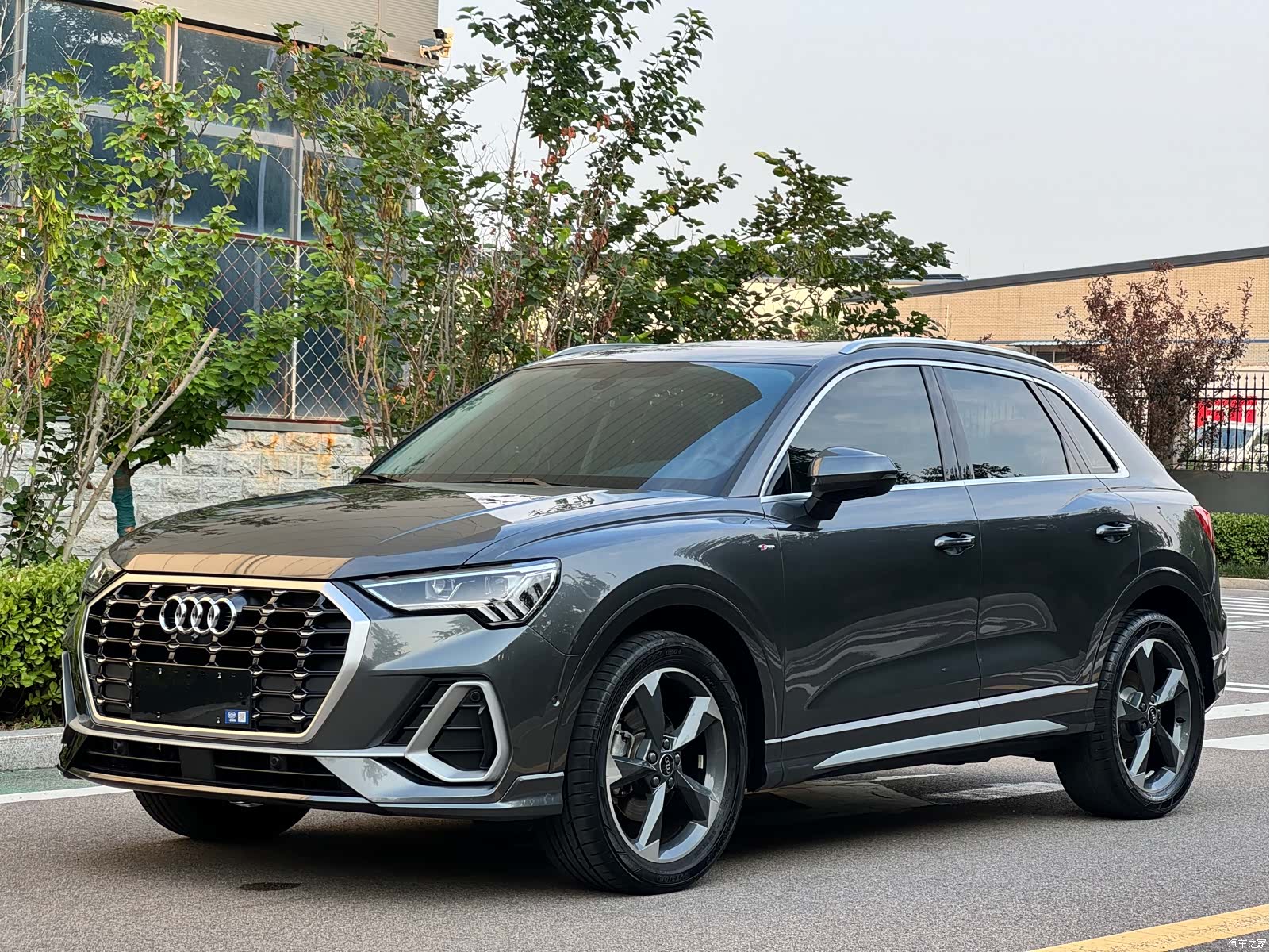 Audi Q3, 2023 1