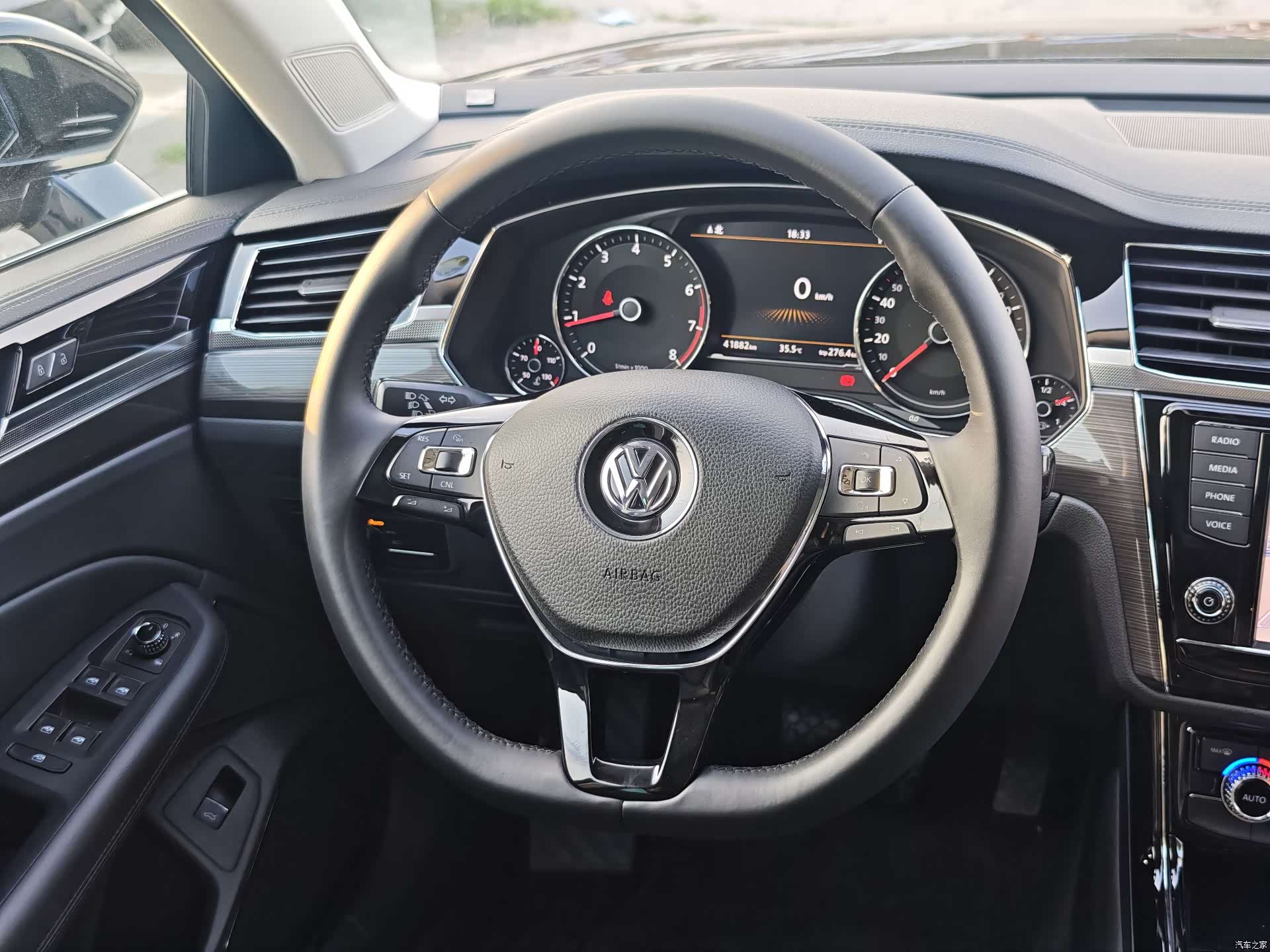 Volkswagen Phideon, 2017 15