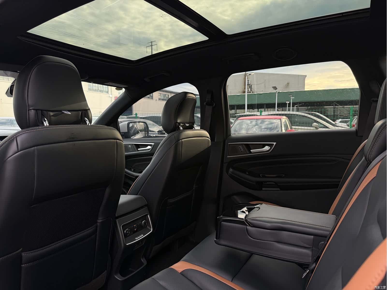 Ford Edge, 2022 20
