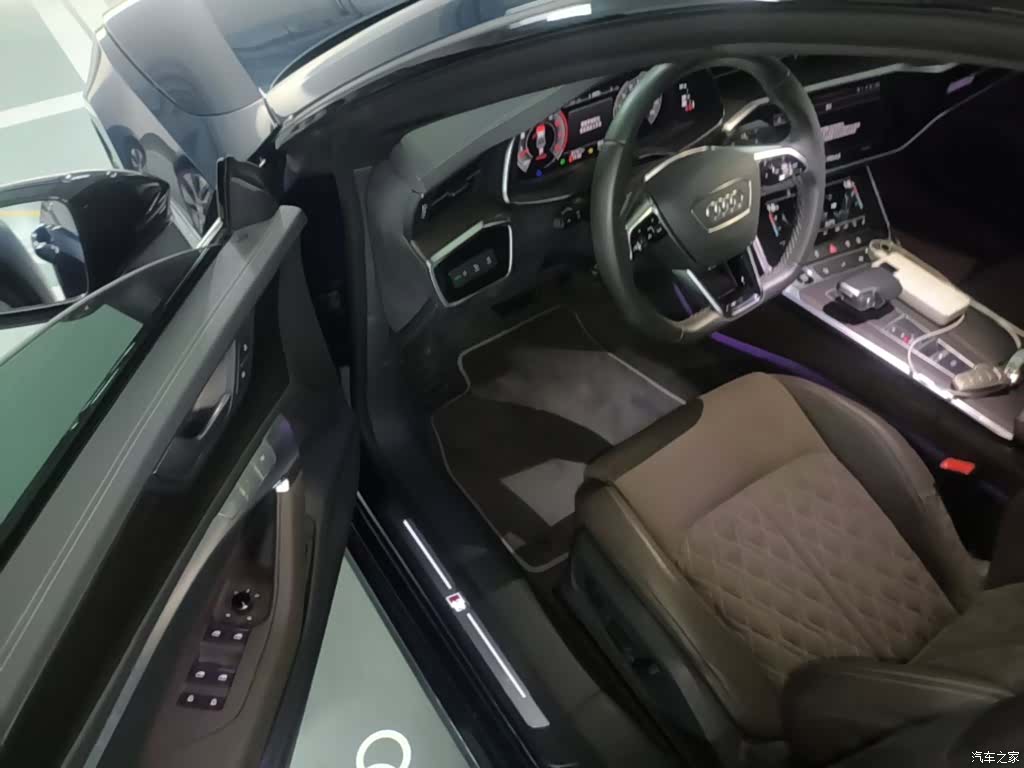 Audi A7L, 2022 16
