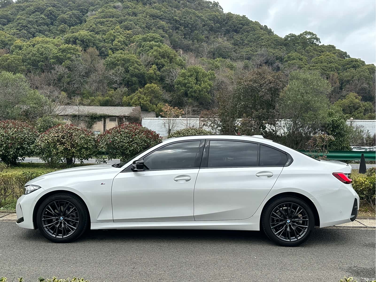 BMW 3 Series, 2024 3